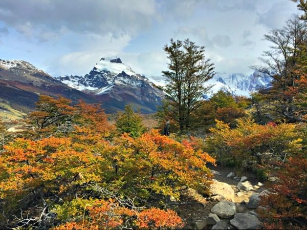 The mountains are ever present throughout the hike. Visiting in fall allows you to see the landscape showing off its brilliant foliage.