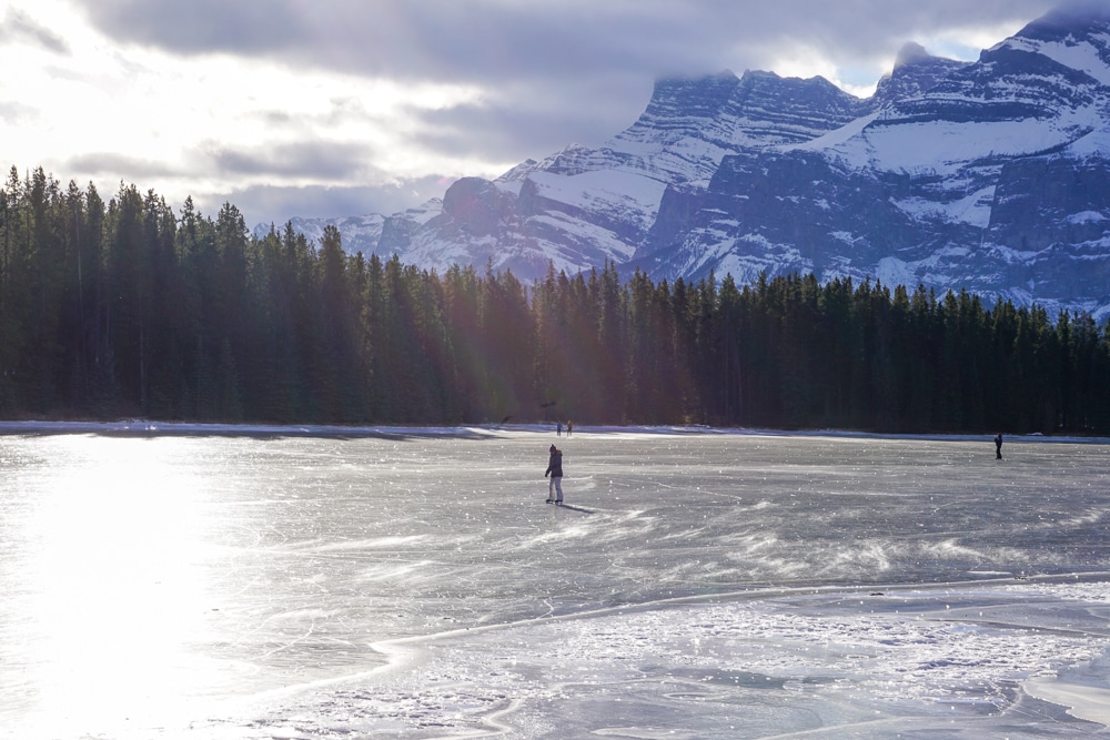 Banff in winter - Two Jack Lake ice skating
