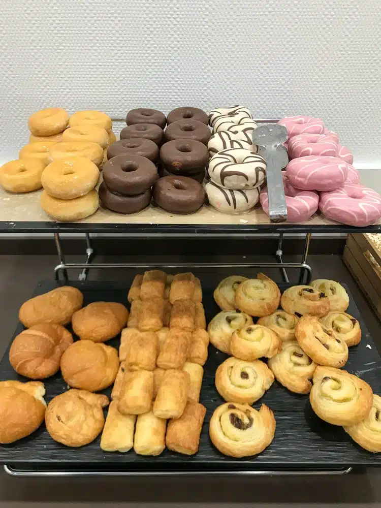 Airport Lounge food