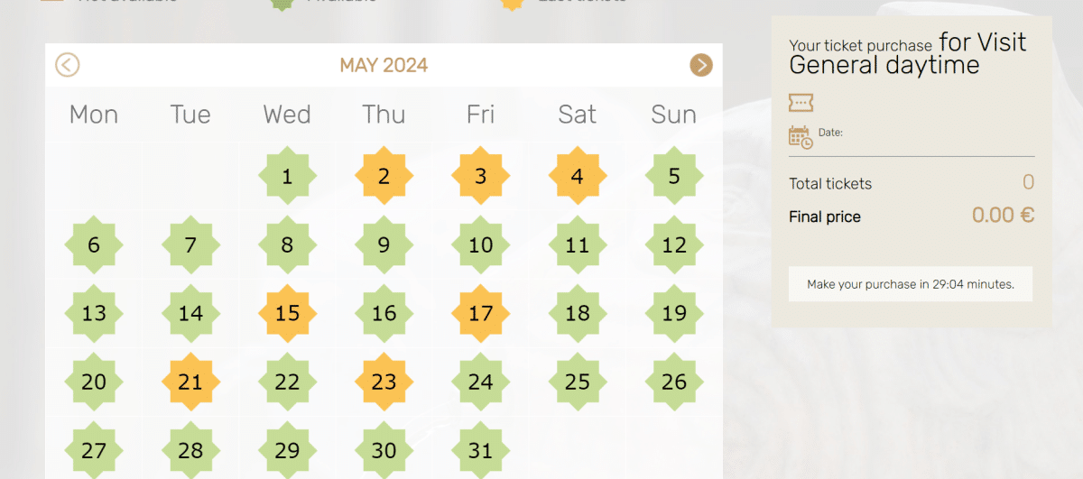 Screenhot of the Alhambra ticket availability calendar - Granada Spain